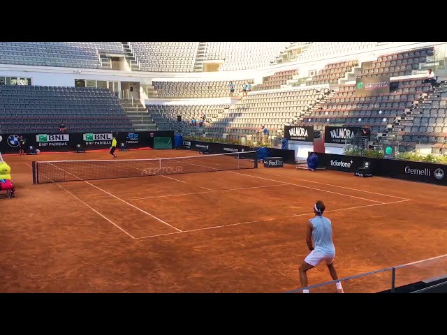 Rafael Nadal: great point in Slow Motion vs Monfils (Court Level Match Practice)