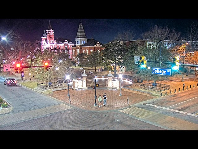 City of Auburn Toomer's Corner Webcam