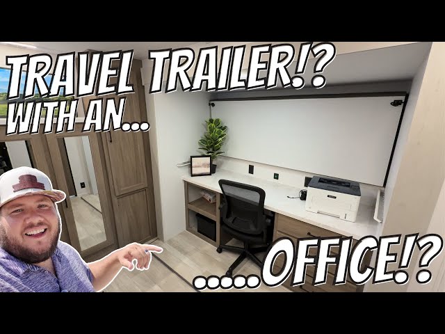 Travel Trailer WITH AN OFFICE!? 2025 Freedom Express 326BHDS