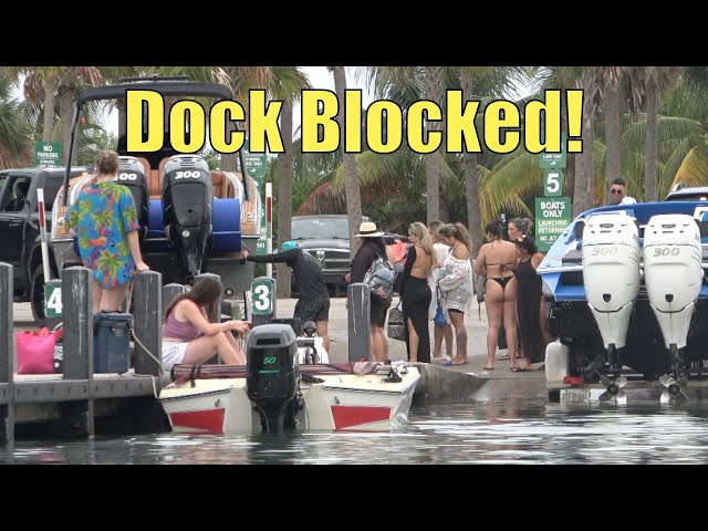 Dock Blocked! | 79th Street | Broncos Guru | Wavy Boats