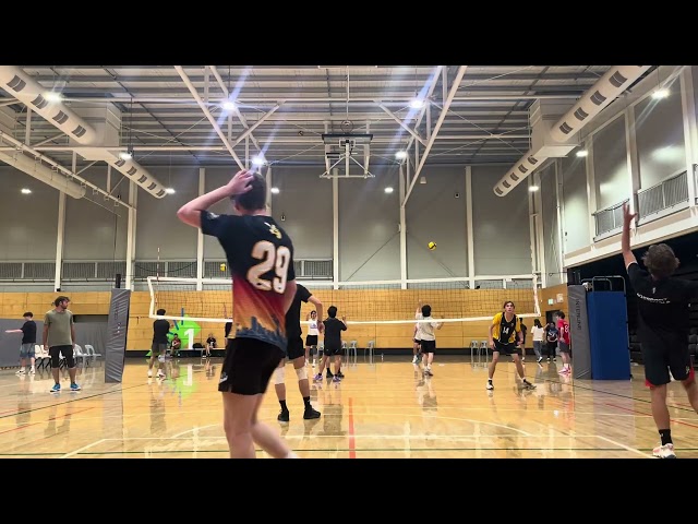 (MIC'D UP VOLLEYBALL) LEO'S VASELINE vs THOSE WHO KNOW [THE BIG MATCHUP]