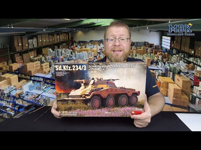 MBK unboxing #1115 - 1:35 Sd.Kfz. 234/3 Schwerer Panzerspähwagen Stummel (MiniArt 53001)