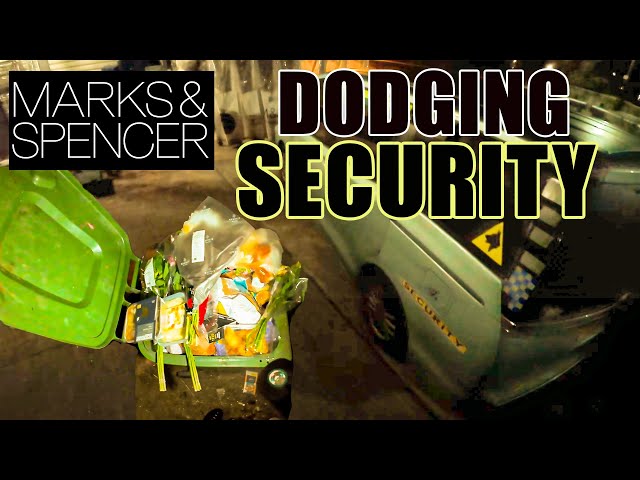 (DODGING SECURITY) DUMPSTER DIVING FOR GOOD AT M&S (kents worst road tragedy)