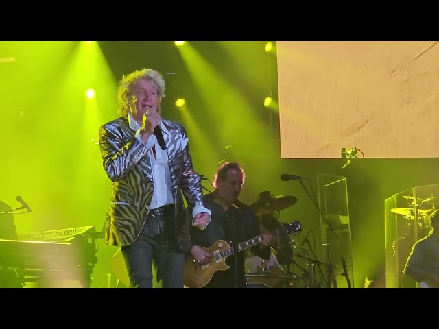 Rod Stewart & Billy Joel - Stay With Me - Cleveland 9/13/24