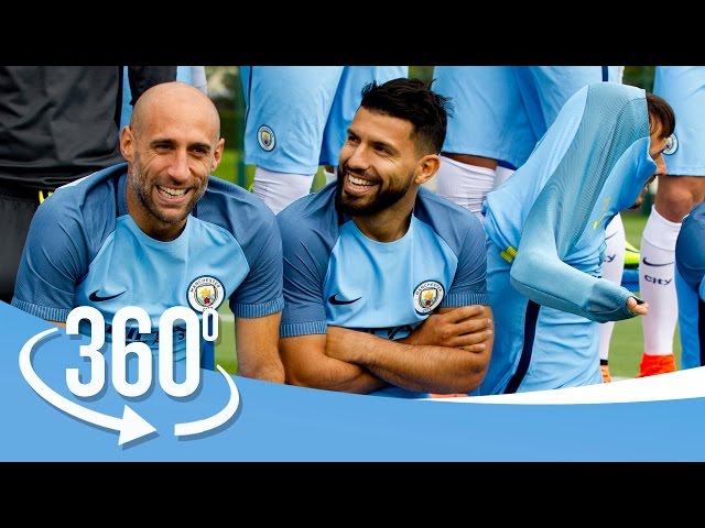 SIT WITH AGUERO AND GUARDIOLA | 360º Photo Shoot