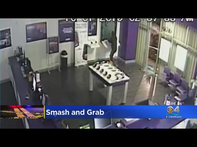 MetroPCS Store Burglary Caught On Camera