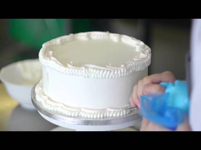 Royal Icing Cake Decoration Master Class with Charlotte Feve