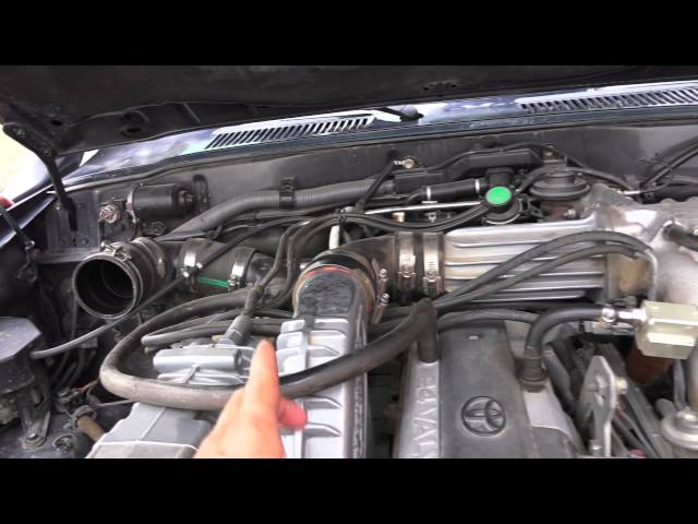 Toyota Land Cruiser FJ80: Head Gasket Repair P23