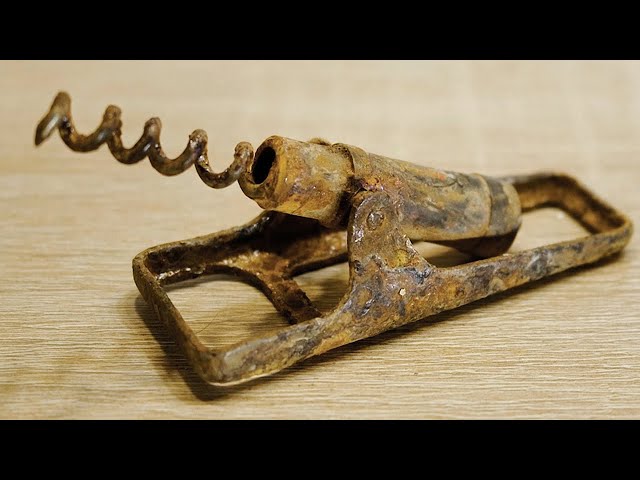 Restoration of an old unique cannon corkscrew