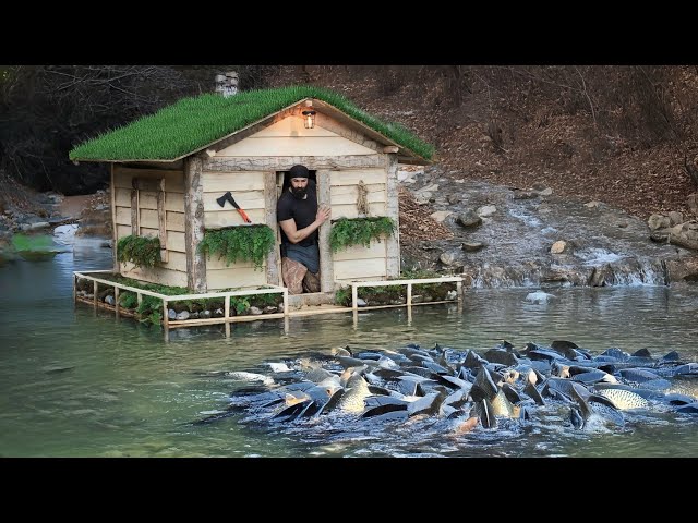 I Built a Warm Shelter on the Water and Fished in the Shelter.