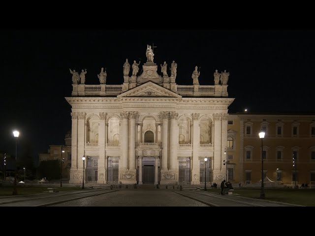 4K HDR Rome Walking Tour | Gardens of Via Sannio - Colosseum | Rome Walk Slow TV - ITALY Nov 2021