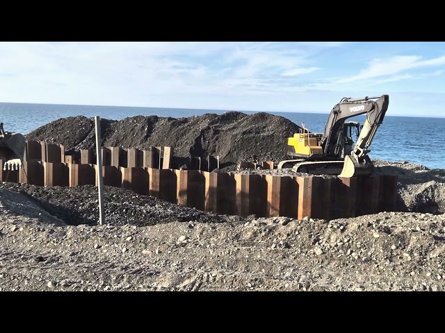 GIANT Waves Are Coming! This Mega Structure Will SAVE The Coast