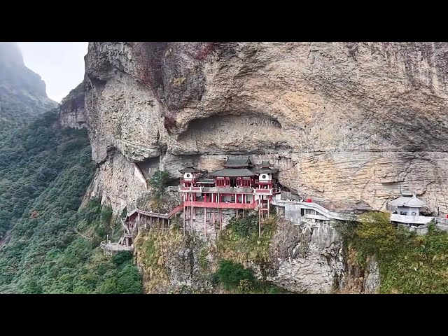 Explore the most precipitous cliff temple in China, do you dare to challenge it?