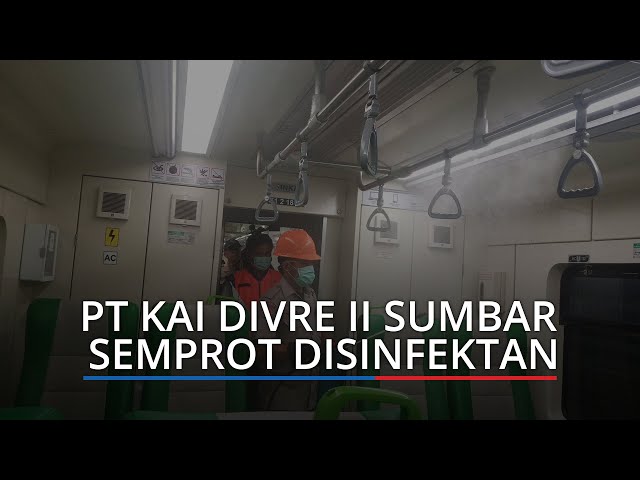 PT KAI Divre II Sumbar Semprot Desinfektan ke Seluruh Fasilitas