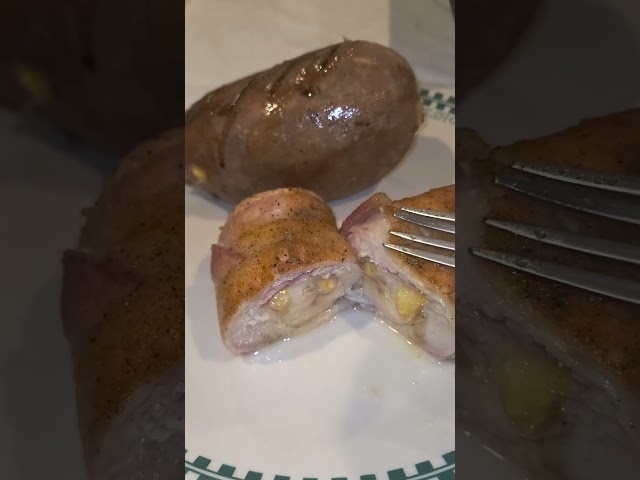 #OooooWeeeee #femalefarmer #SmokerChickenCordonBleu with #BACONYO☠️🫨🤐🫡😎🤠🤪 #peekaboo