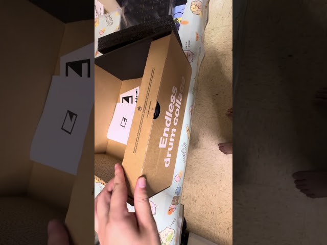 New toy unboxing(elektron digitakt 2)