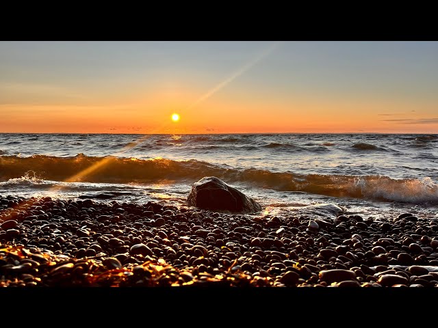 Calm Beautiful Sunset / Real Life / Soothing Sound of Waves/Sleep/Relax