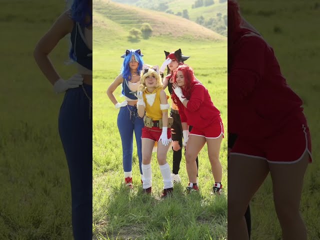 “I just found his secret hideout!” - Sonic, Tails, Knuckles, Shadow and Eggman cosplay ❤️💛💙