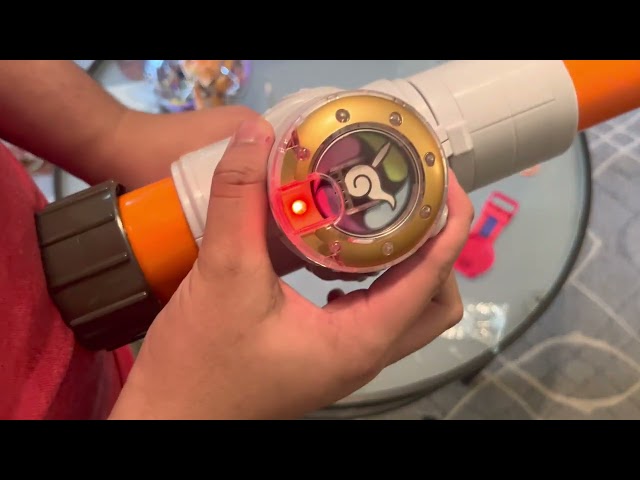 Unboxing Yo-kai bazooka