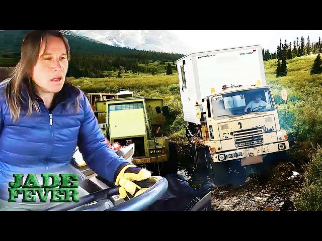 Extreme Driving Lessons. 65 Tonne Rock Truckers! | Jade Fever