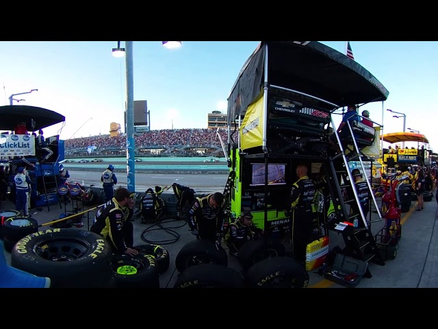 360 Video: Walk through the pits at Homestead-Miami Speedway