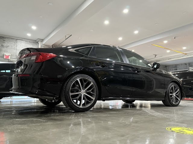 2022 Honda Civic Touring/One Owner/Clean Carfax/No Accident/Showroom Condition/www.planetmotors.ca