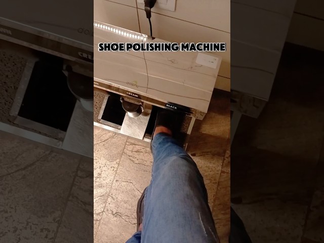 Free Shoe Polish in Bengaluru Airport | Smart Shoe Polish Machine #bootpolish #shoepolish #shoes