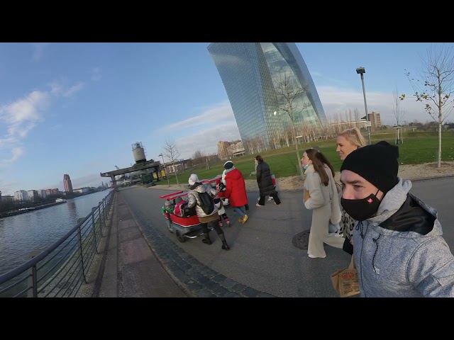 Walking around Frankfurt, Germany. 360° video