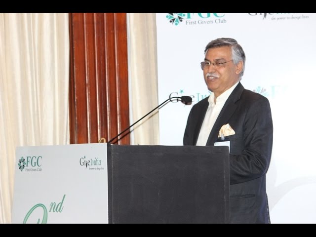 Mr. Sunil Munjal at the GiveIndia First Givers Summit in Delhi on 2nd April