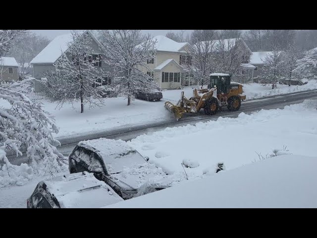 STORM CENTER: Mainers react to April nor'easter