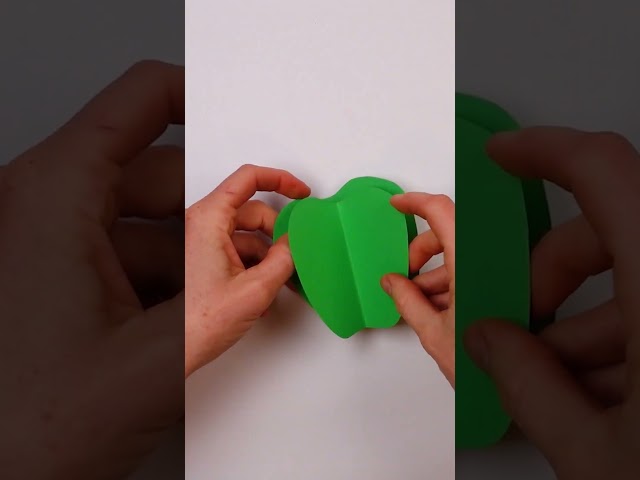 Make Your Own Teachers Apple 🍎 | Arts and Crafts for Kids | @officialalphablocks