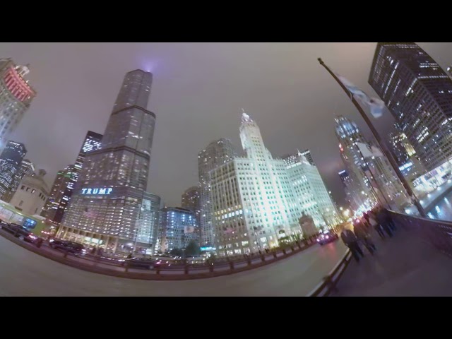 Chicago 360 - Night Tour on the River