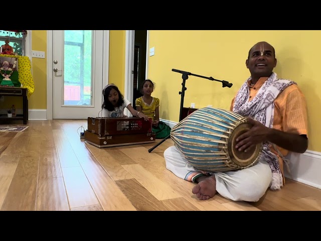 Radhasthami Kirtan by Bhakti- Live from Tallahassee, Florida