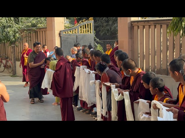 Namgay Dawa Rinpoche ￼at Buddha Gaya..@dorjeetamangvlog7356