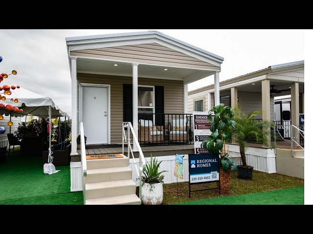 Absolutely Stunning The Cypress Lake 144211A Park Model RV