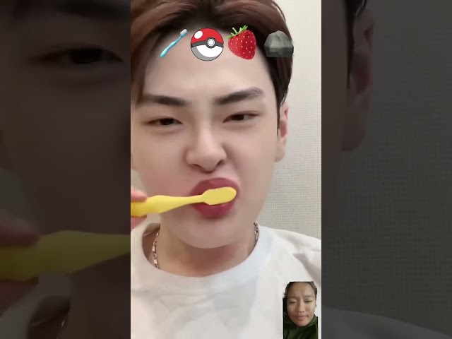 Eat emoticons in order #shortvideo #shorts #shortsfeed #funny #trending #comedy #mukbang #asia