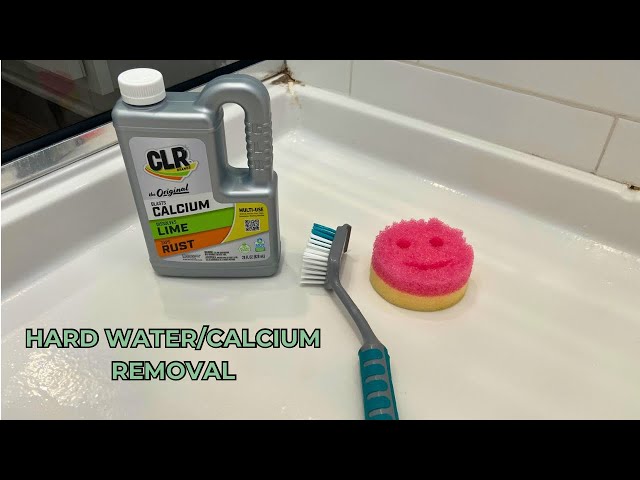 How to Remove Hard Water & Calcium Buildup in Your Shower