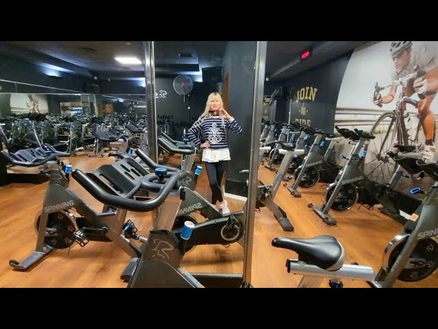 Fitness.How I train on exercise machines.#christinasmith