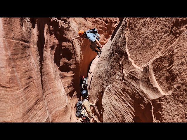 hog 2 slot canyon, South of hanksville utah