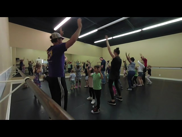 kids dance with dad