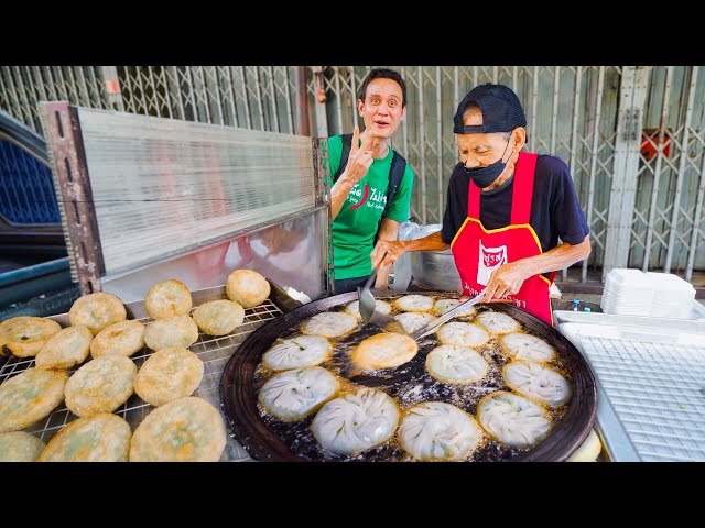 Thai Street Food - Sold Out in 2 Hours!! 🇹🇭 Best Food in Old Bangkok - Talad Noi!