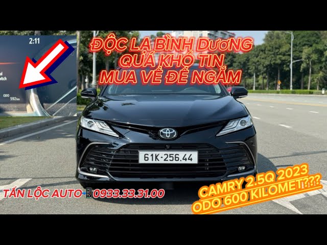 KHÔNG CÓ CHIẾC THỨ 2 CỰC HIẾM TRÊN THỊ TRƯỜNG XE CŨ TOYOTA CAMRY 2.5Q / 2 NĂM MÀ 600KM SƠN RIN 100%