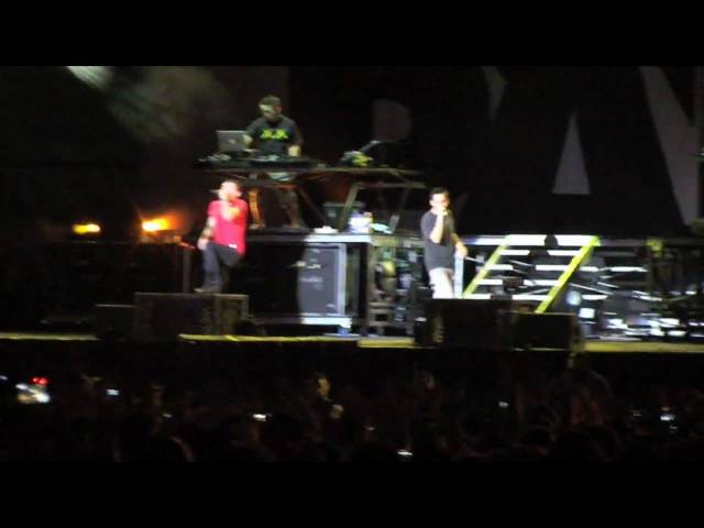 Lying from you - Linkin Park - Live in Athens 2009 - HD