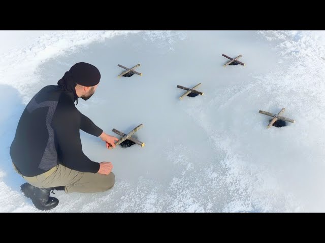 Fishing in frozen lake | Donmuş Gölde Alabalık Avı | Bushcraft, Survival, Shelter