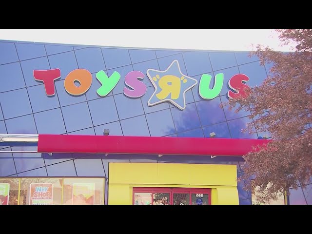 Toys R Us opening new store at Harlem Irving Plaza