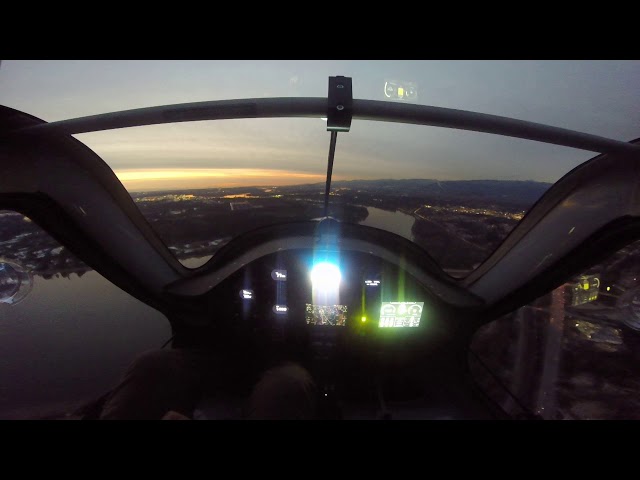 Winter Evening Flight in the Alpha Electro - Landing at CYPK