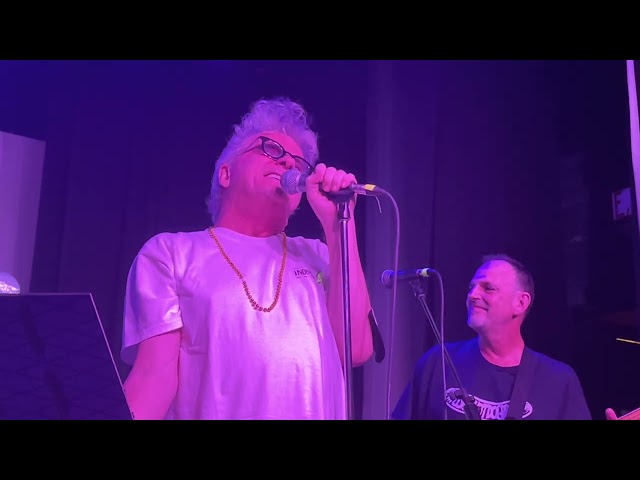 Massive Hot Dog Recall featuring Mark Mothersbaugh of Devo - Gut Feeling (Devo cover) live 9/17/22