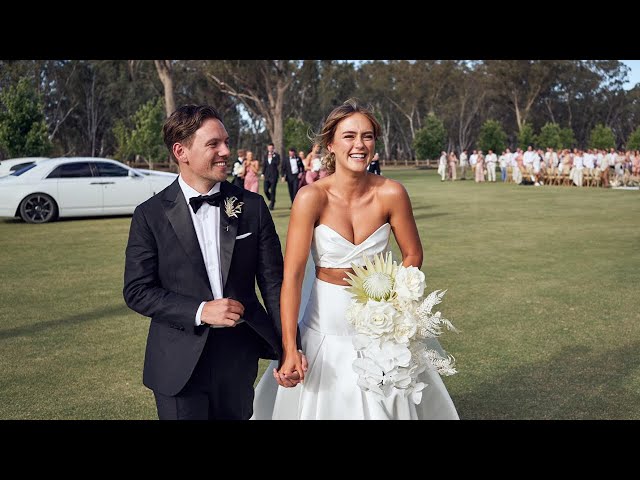 Mr and Mrs Miller | OUR WEDDING |