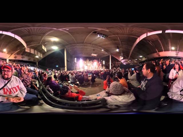 Final "Beetlejuice's Graveyard Revue" - 360° Finale