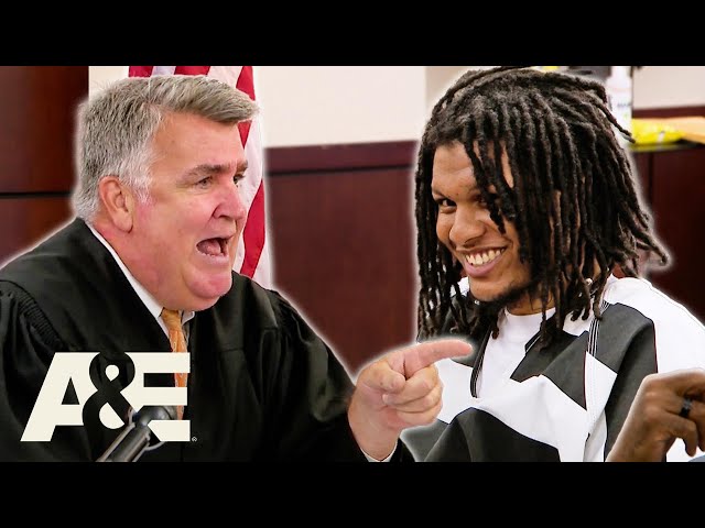 Defendant Laughs During Sentencing | Court Cam | A&E